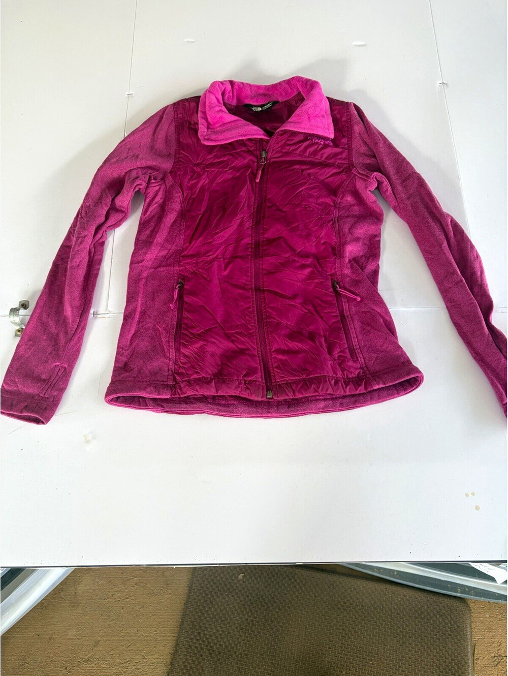 The North Face Women’s Pink Solid Logo Full Zip Fitted Mid-Length Jacket Small